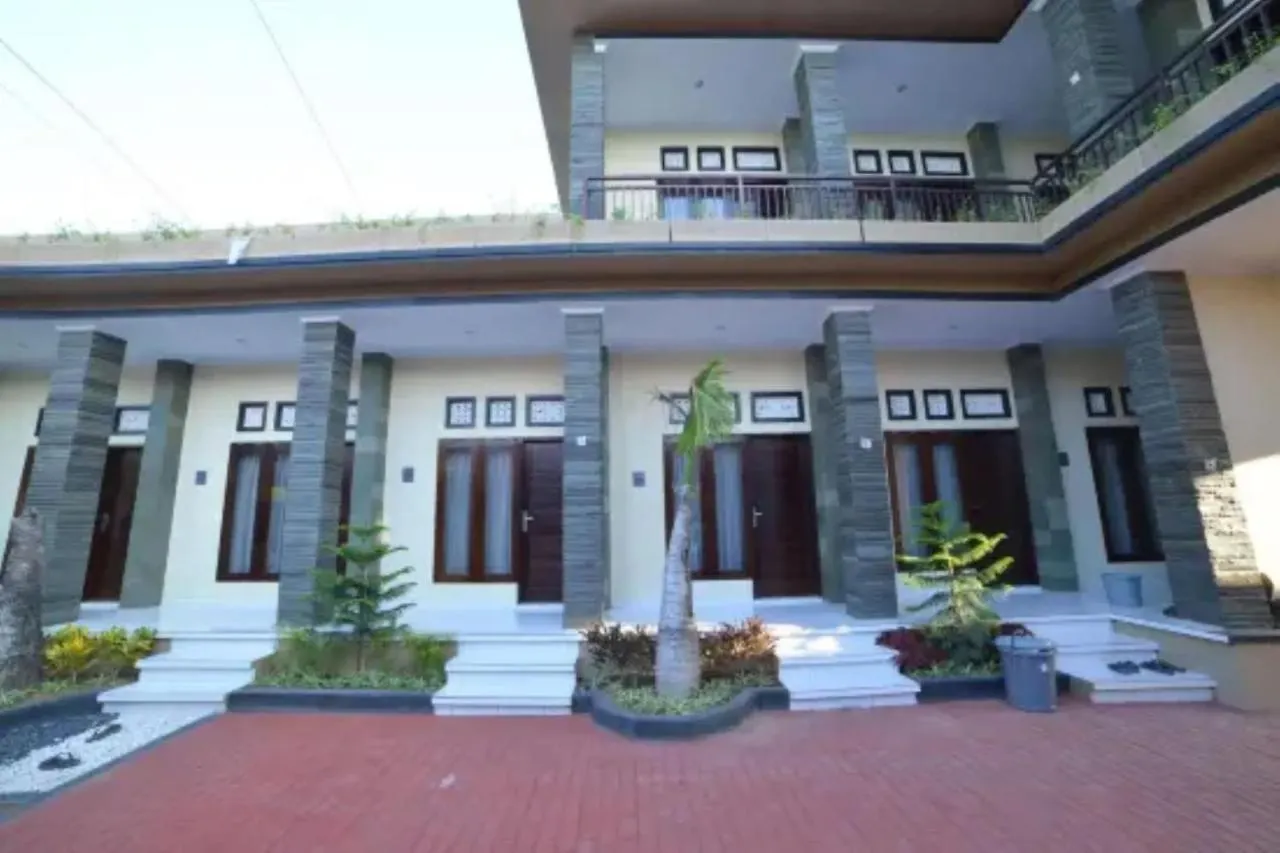 Ξενοδοχείο Oyo Flagship 91237 Ratu Guest House Kedunganan