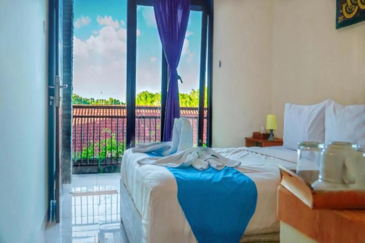 Oyo Flagship 91237 Ratu Guest House Kedunganan Ξενοδοχείο