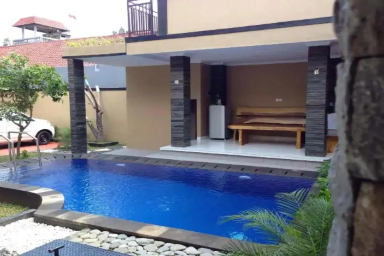 Oyo Flagship 91237 Ratu Guest House Kedunganan Ξενοδοχείο